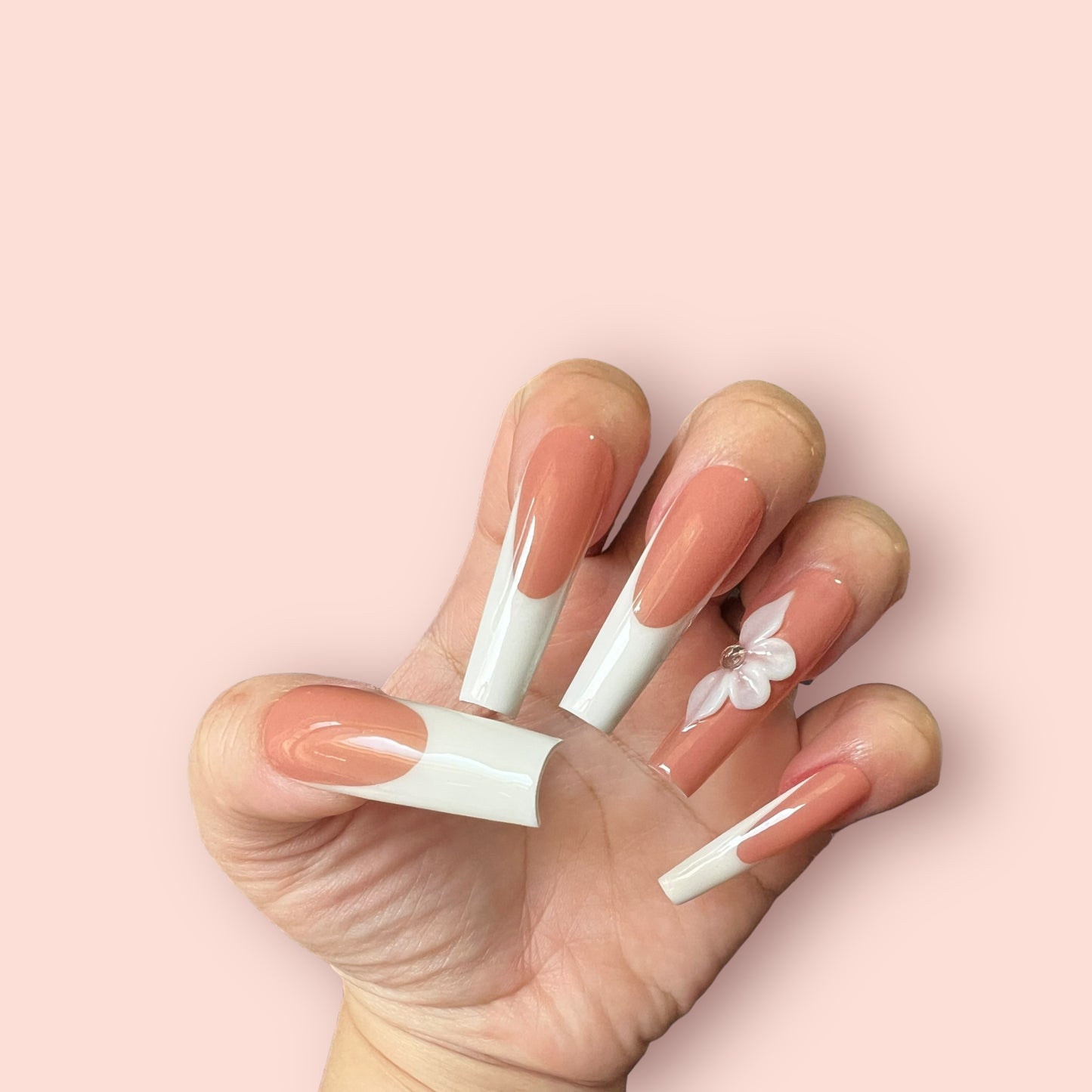 Luxurious Handmade Acrylic Press On Nails - B7 - High Quality, Reusable, & Waterproof - Hojhuam's Essential Comforts