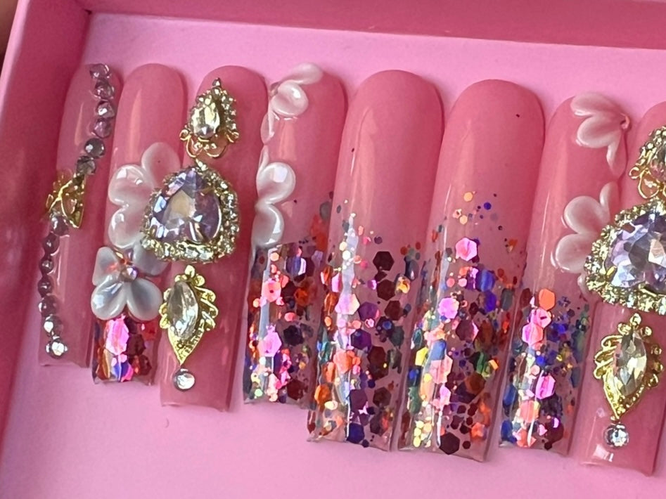 Luxurious Handmade Acrylic Press On Nails - B16 - High Quality, Reusable, & Waterproof - Hojhuam's Essential Comforts