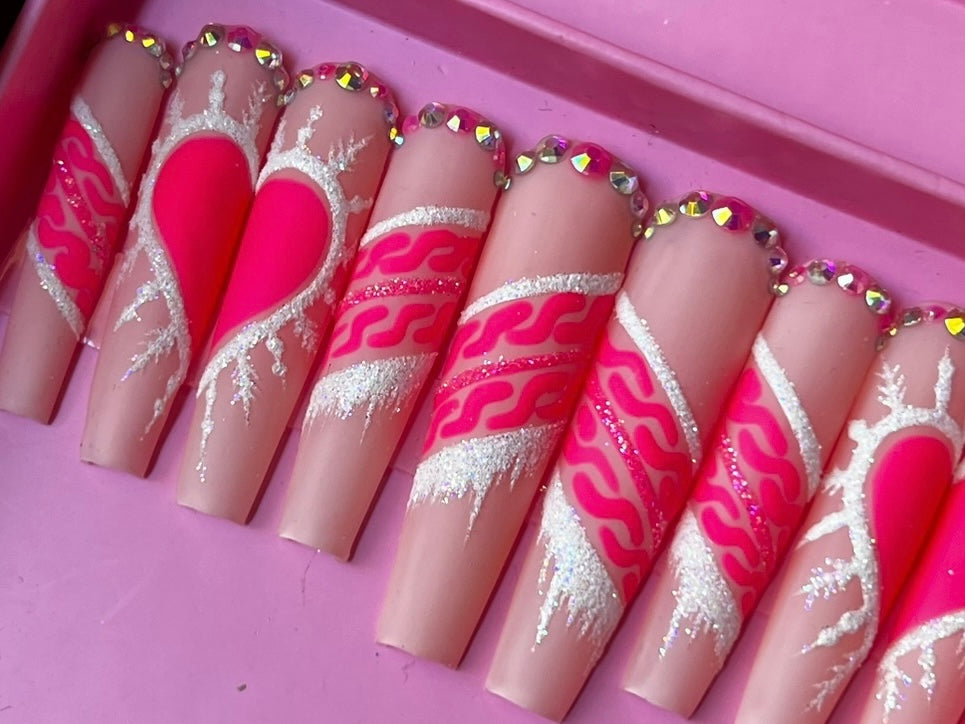 Luxurious Handmade Acrylic Press On Nails - B14 - High Quality, Reusable, & Waterproof - Hojhuam's Essential Comforts