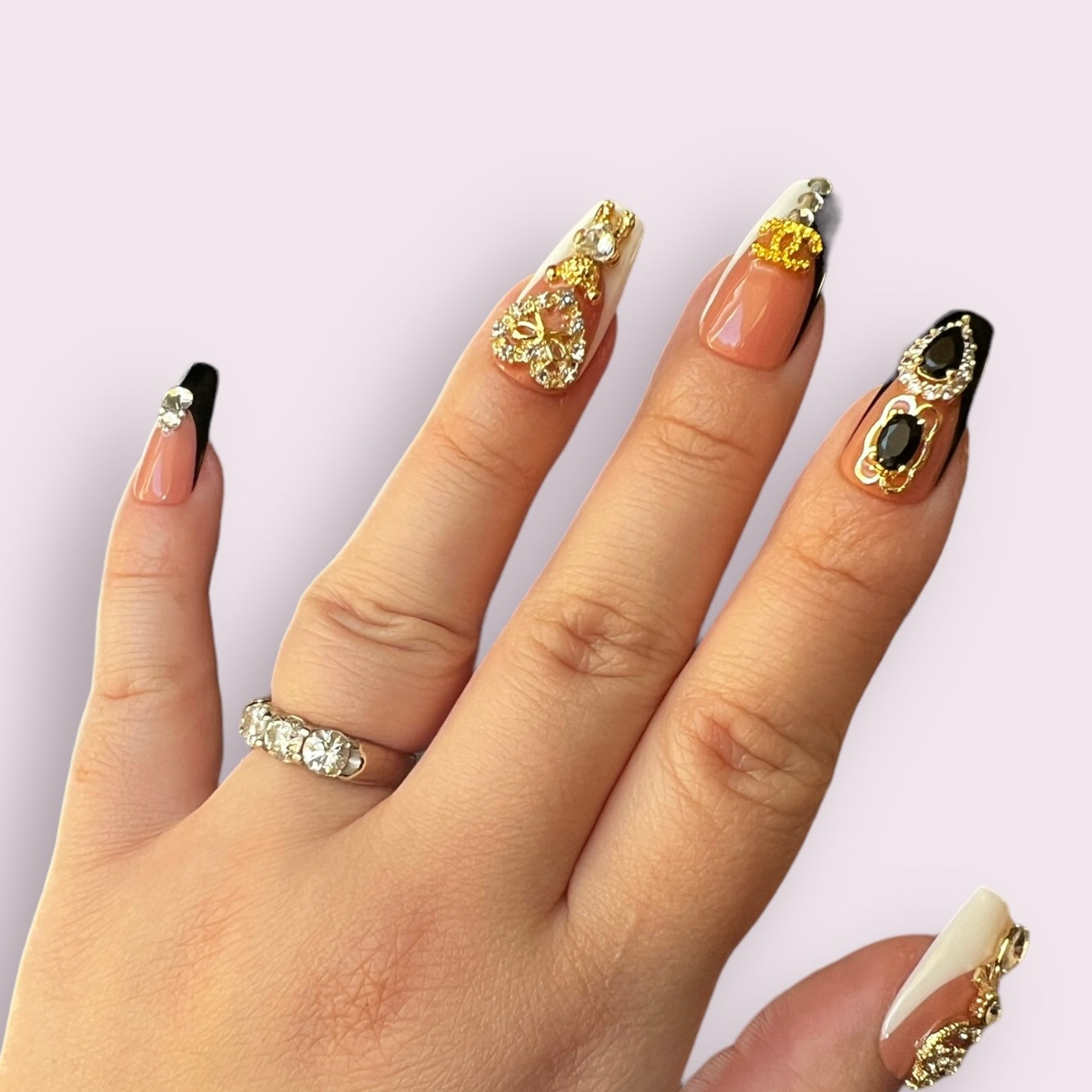 Luxurious Handmade Acrylic Press On Nails - B23 - High Quality, Reusable, & Waterproof - Hojhuam's Essential Comforts
