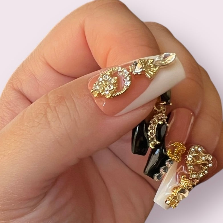 Luxurious Handmade Acrylic Press On Nails - B23 - High Quality, Reusable, & Waterproof - Hojhuam's Essential Comforts
