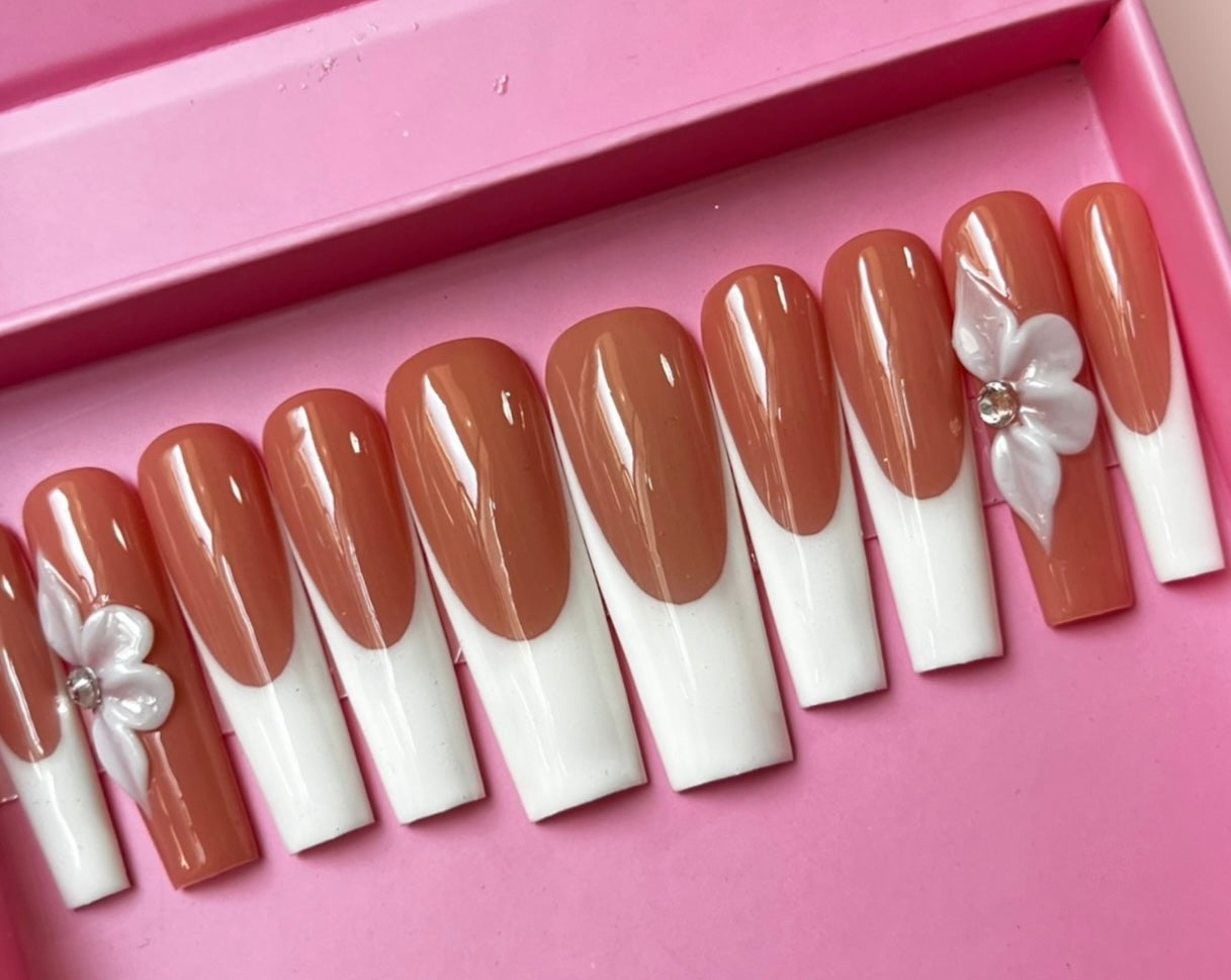 Luxurious Handmade Acrylic Press On Nails - B7 - High Quality, Reusable, & Waterproof - Hojhuam's Essential Comforts