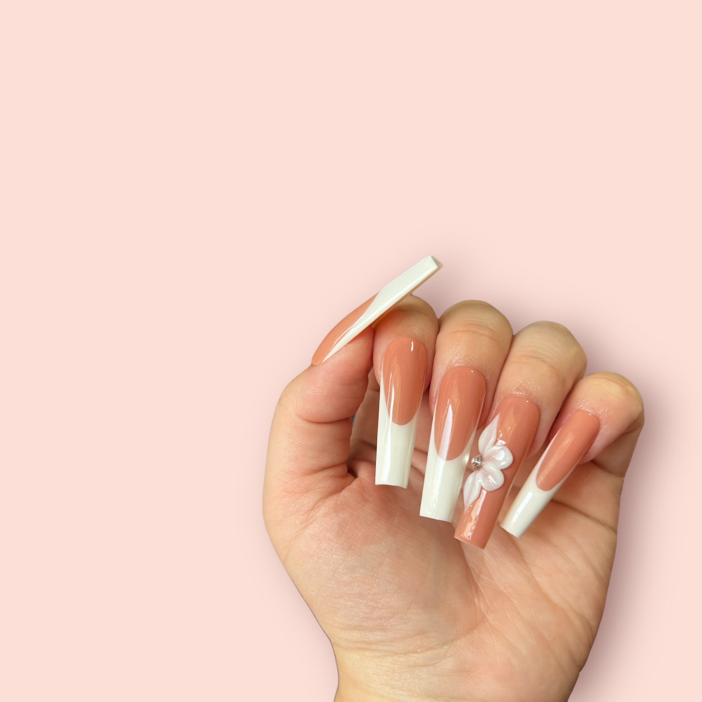 Luxurious Handmade Acrylic Press On Nails - B7 - High Quality, Reusable, & Waterproof - Hojhuam's Essential Comforts