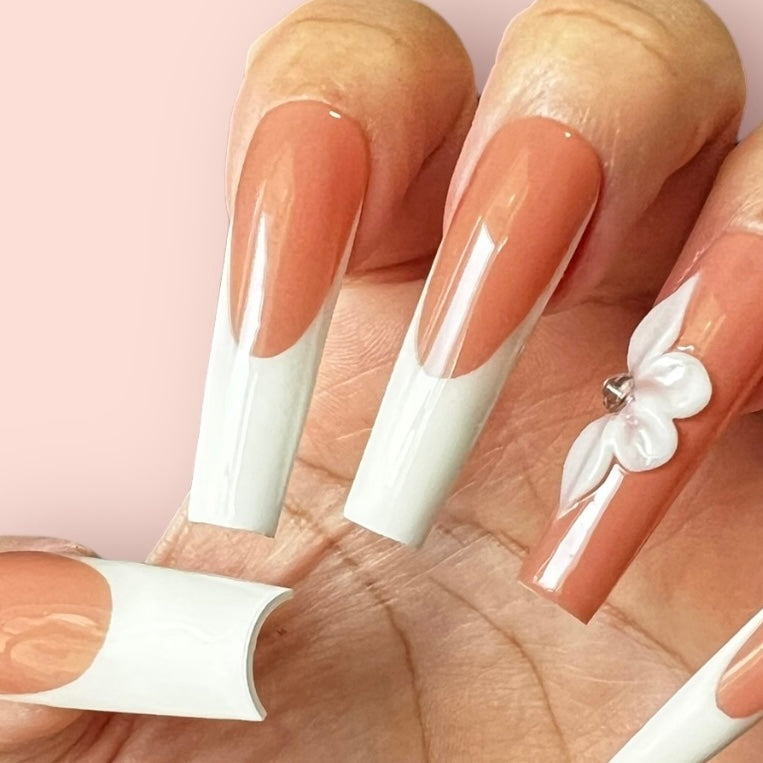 Luxurious Handmade Acrylic Press On Nails - B7 - High Quality, Reusable, & Waterproof - Hojhuam's Essential Comforts