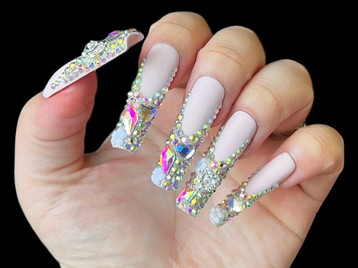 Luxurious Handmade Acrylic Press On Nails - A6 - High Quality, Reusable, & Waterproof - Hojhuam's Essential Comforts