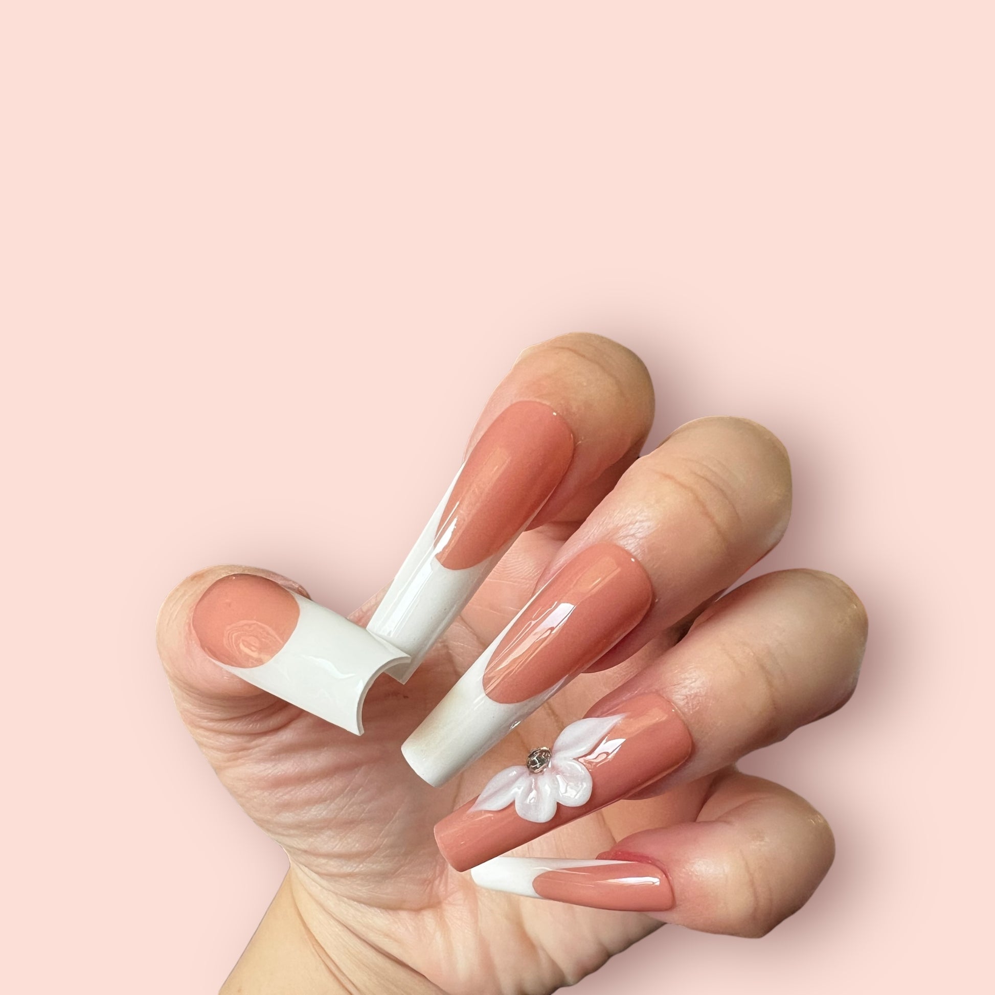 Luxurious Handmade Acrylic Press On Nails - B7 - High Quality, Reusable, & Waterproof - Hojhuam's Essential Comforts