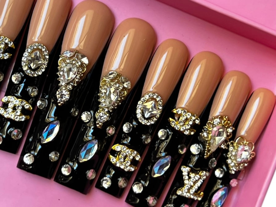 Luxurious Handmade Acrylic Press On Nails - A27 - High Quality, Reusable, & Waterproof - Hojhuam's Essential Comforts