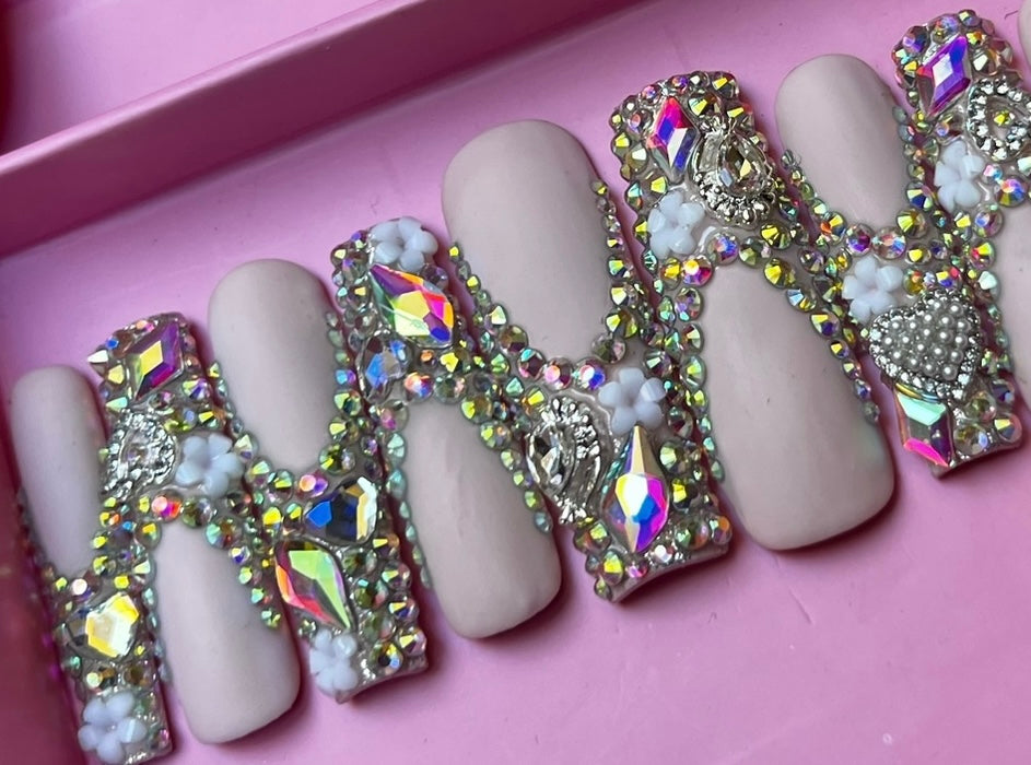 Luxurious Handmade Acrylic Press On Nails - A6 - High Quality, Reusable, & Waterproof - Hojhuam's Essential Comforts
