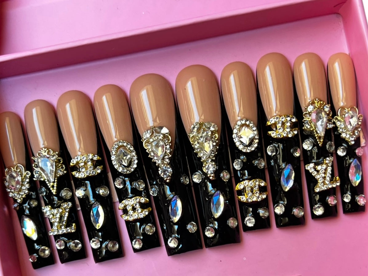Luxurious Handmade Acrylic Press On Nails - A27 - High Quality, Reusable, & Waterproof - Hojhuam's Essential Comforts